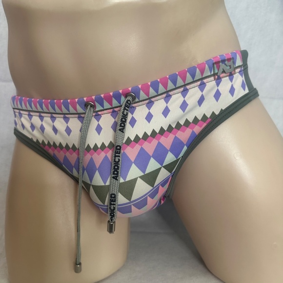 Addicted Pack Up Swimsuit Small 30 Gently worn Nylon/spandex no fabric tag - Picture 4 of 7